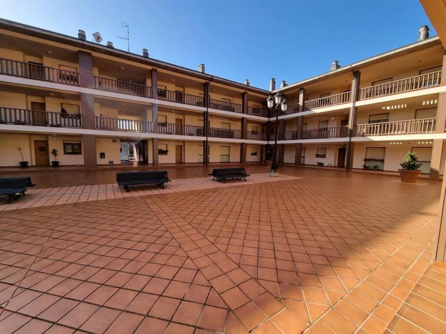 13B01 Apartamento Con Terraza Y Garaje ريباذيسييّا المظهر الخارجي الصورة